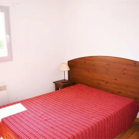 Climatise De 3 Pieces Avec Piscine, Terrasse Et Parking - - Fr-1-382-54 דירה