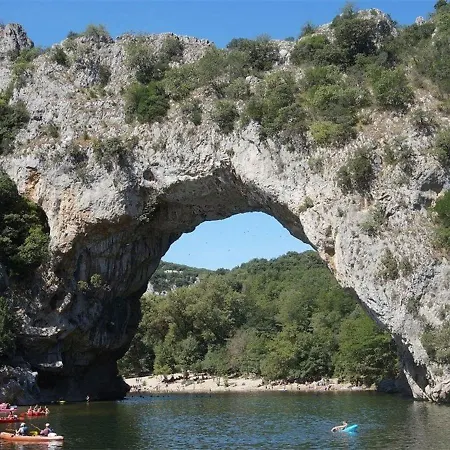 Climatise De 3 Pieces Avec Piscine, Terrasse Et Parking - - Fr-1-382-54 דירה Vallon-Pont-dʼArc